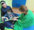 Maszeruje drogą mała wiosna_10