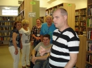 W bibliotece_13