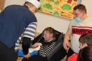 Podróż zwana życiem z kolorowymi skarpetkami w tle_52